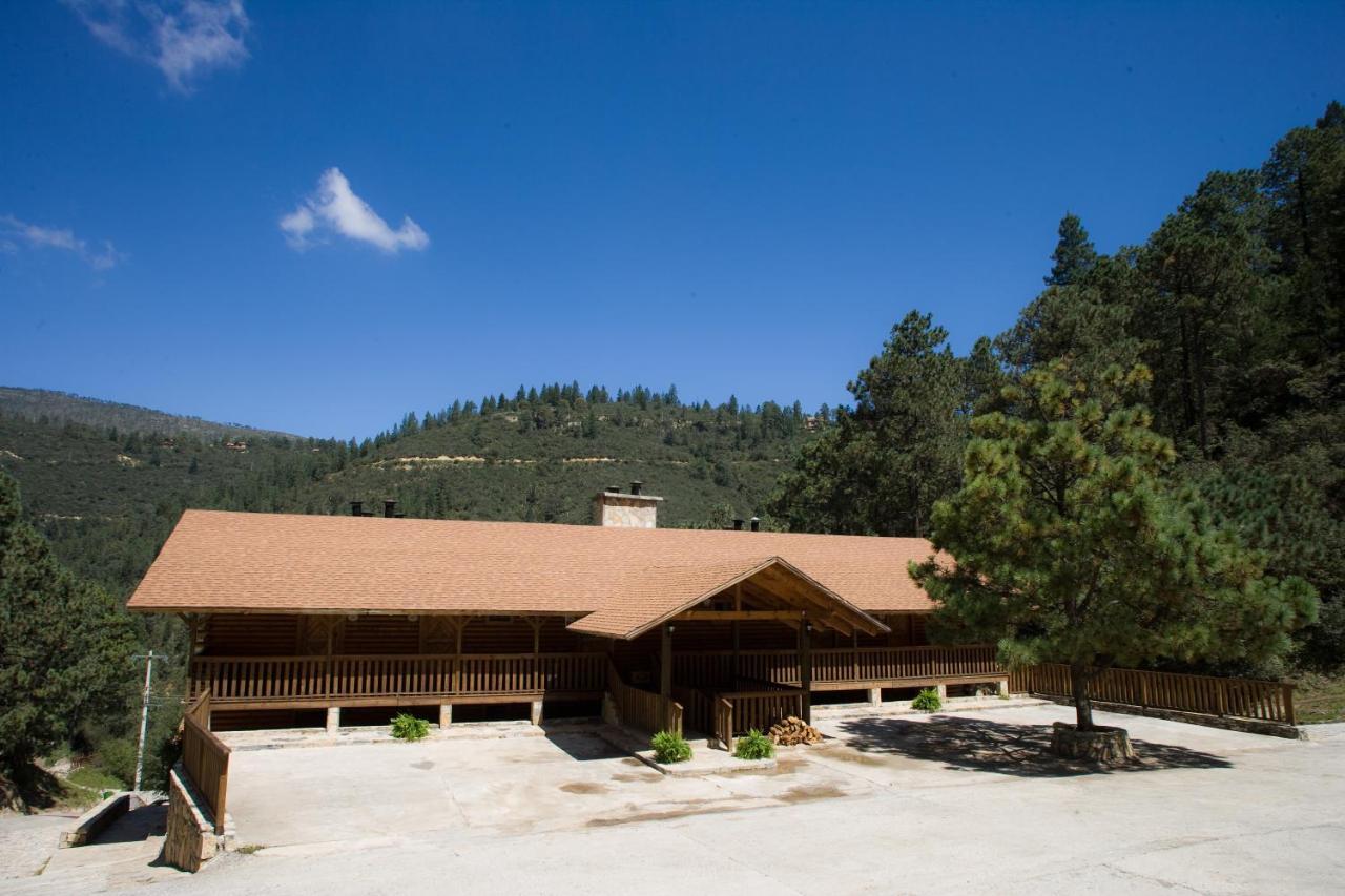 Hotel Bosques de Monterreal à San Antonio de las Alazanas Chambre photo