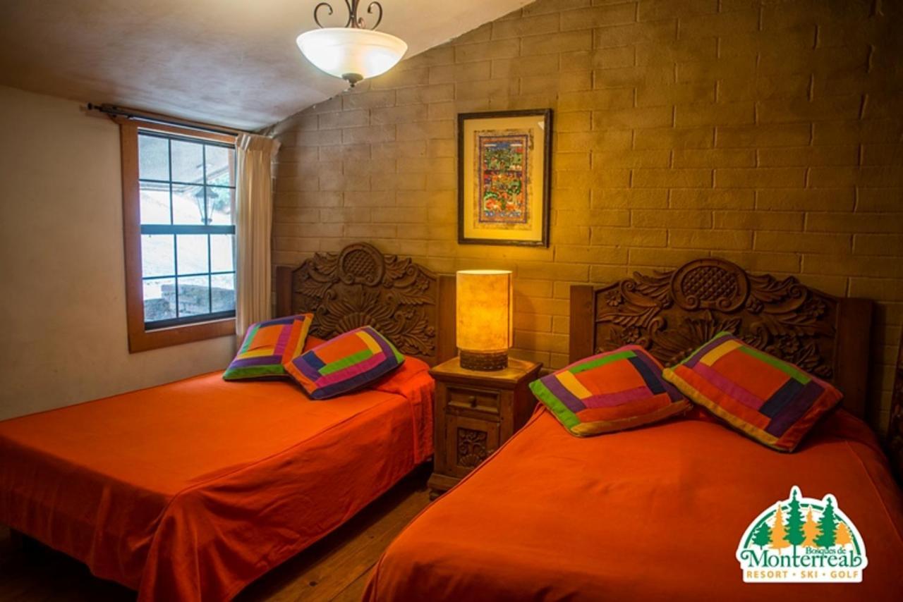 Hotel Bosques de Monterreal à San Antonio de las Alazanas Extérieur photo