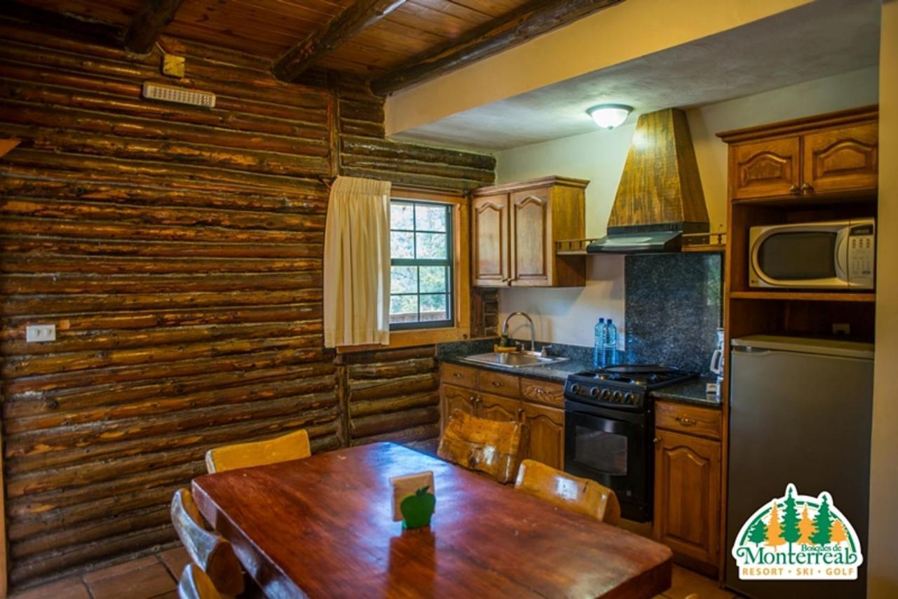 Hotel Bosques de Monterreal à San Antonio de las Alazanas Extérieur photo