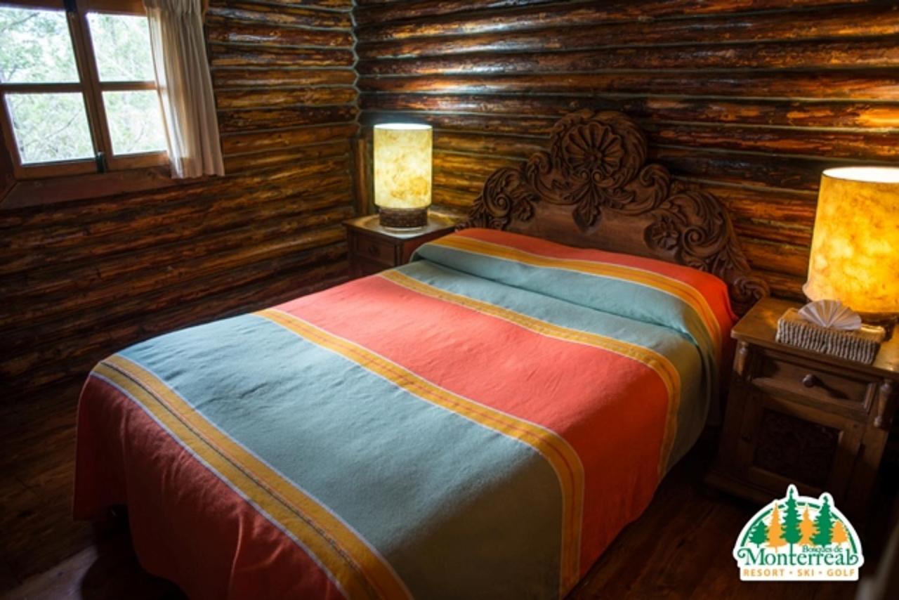 Hotel Bosques de Monterreal à San Antonio de las Alazanas Extérieur photo