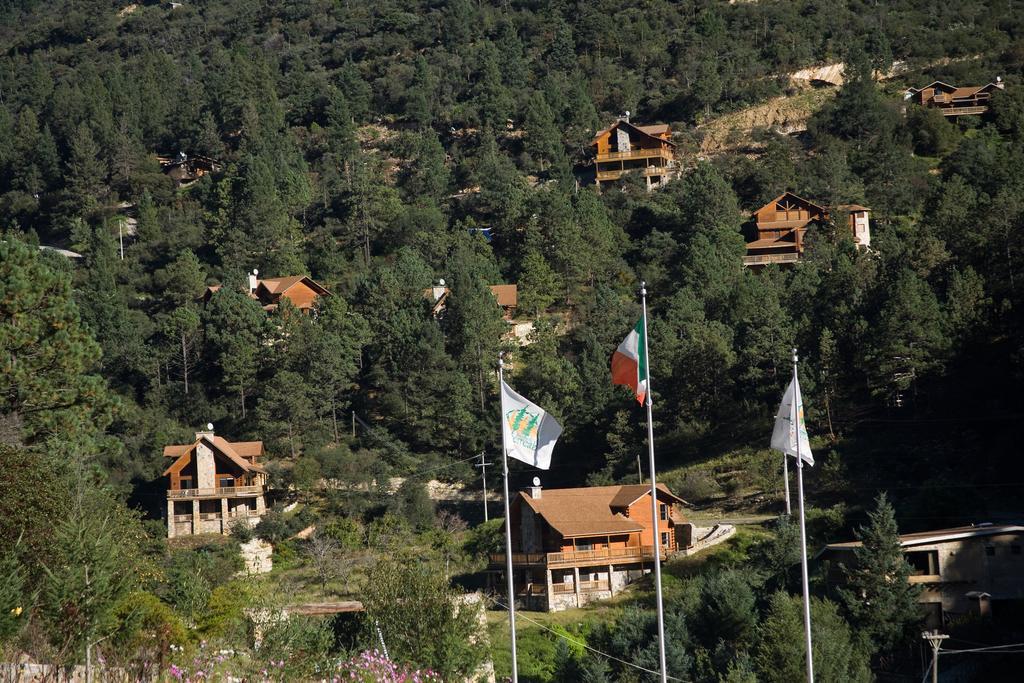 Hotel Bosques de Monterreal à San Antonio de las Alazanas Extérieur photo
