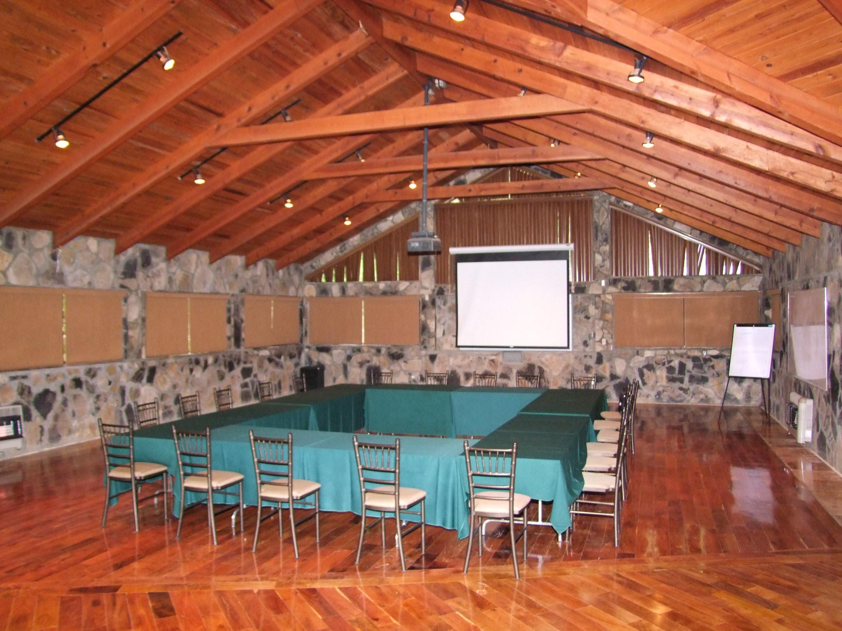 Hotel Bosques de Monterreal à San Antonio de las Alazanas Extérieur photo