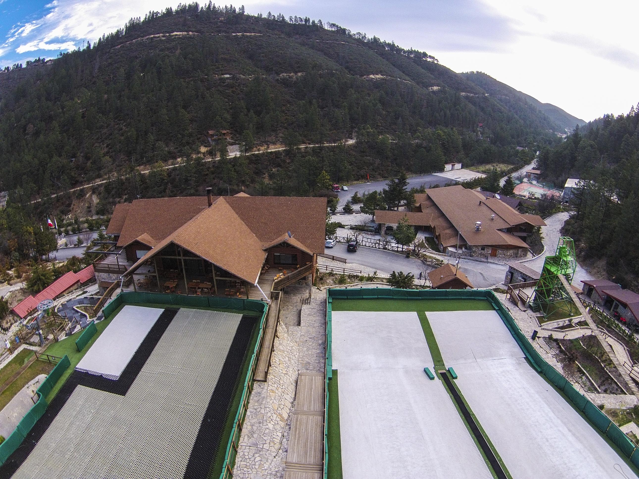 Hotel Bosques de Monterreal à San Antonio de las Alazanas Extérieur photo