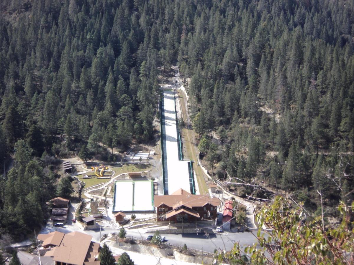 Hotel Bosques de Monterreal à San Antonio de las Alazanas Extérieur photo